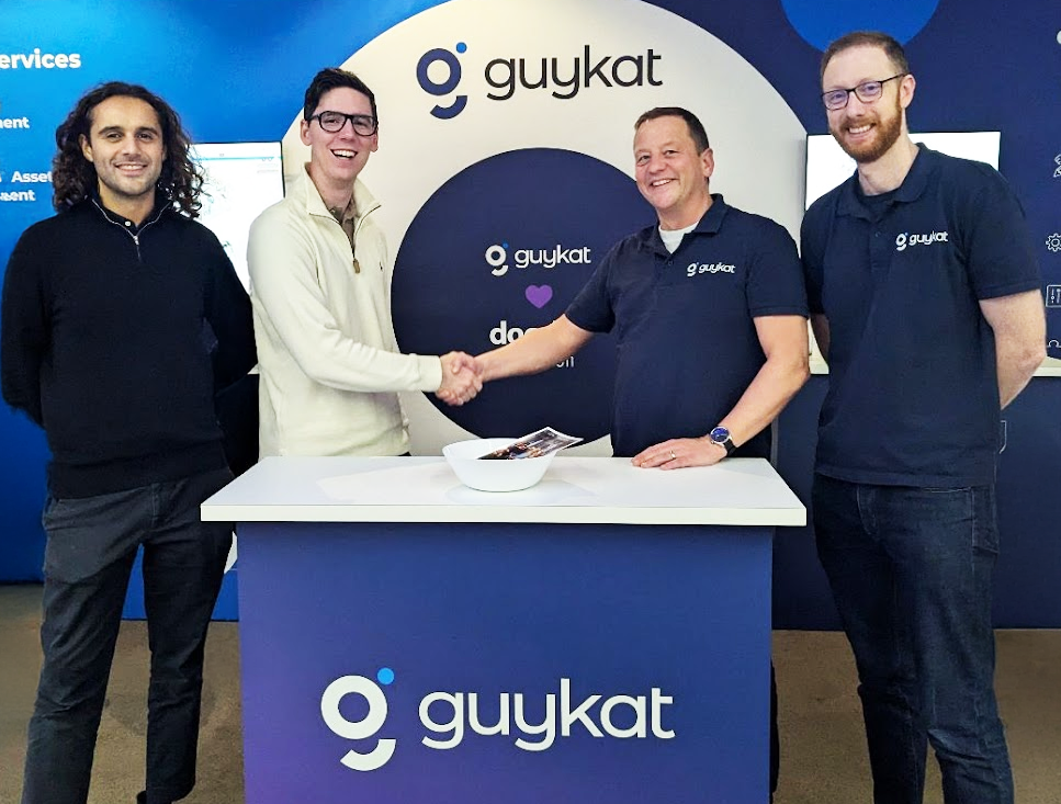 An image showing the offical partnership of Guykat and Colossyan.